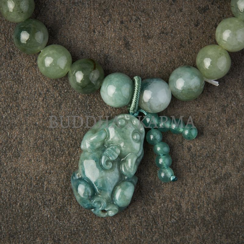 Green Jade Bracelet with Pixiu - Invite Wealth & Calming Energies