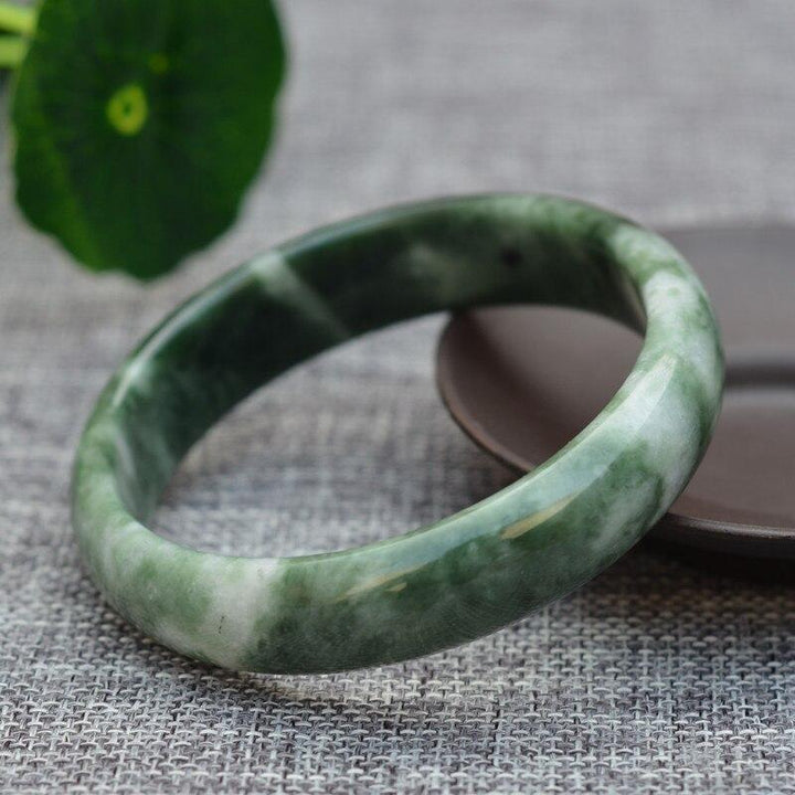 Pure Jade Bangle Bracelet - Healing & Protecting