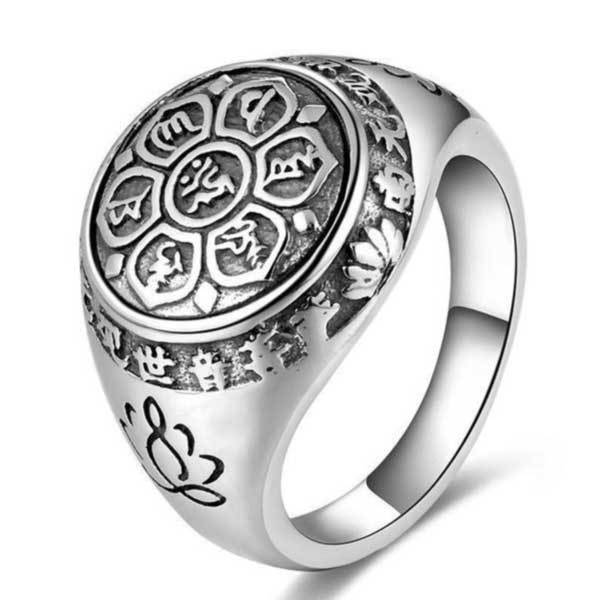 Lotus Mantra Ring – Om Mani Padme Hum - Silver, Gold